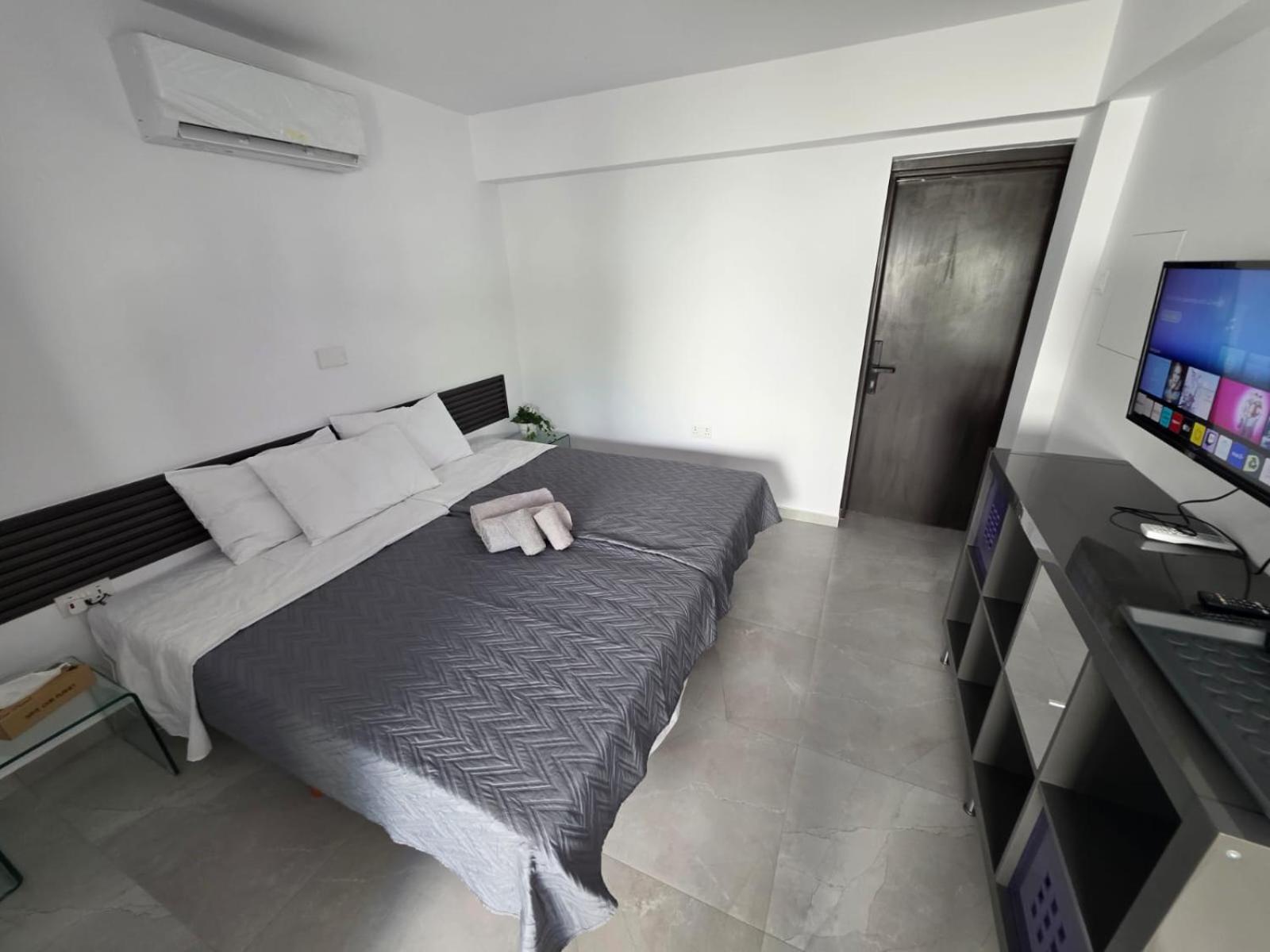 Town Centre Suites Lárnaka Kültér fotó
