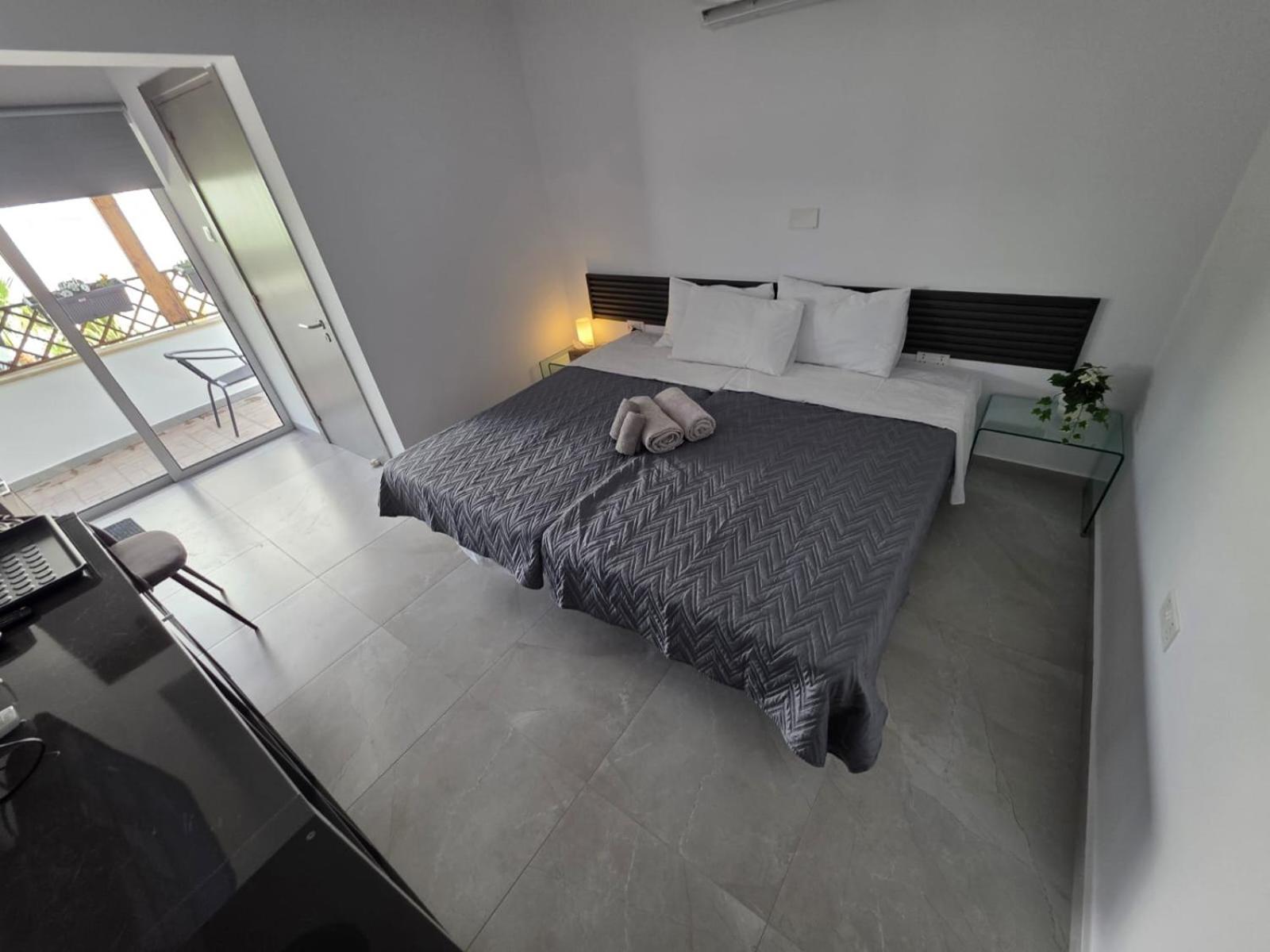 Town Centre Suites Lárnaka Kültér fotó
